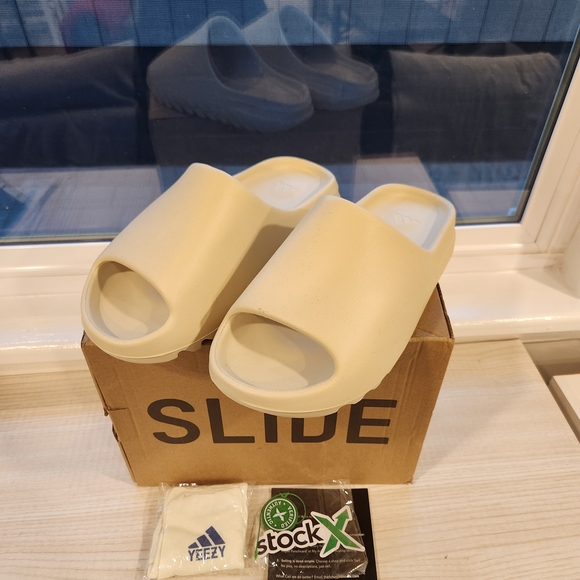 adidas gazelle silver green womens Yeezy Slide Bone (Restock) main image 0